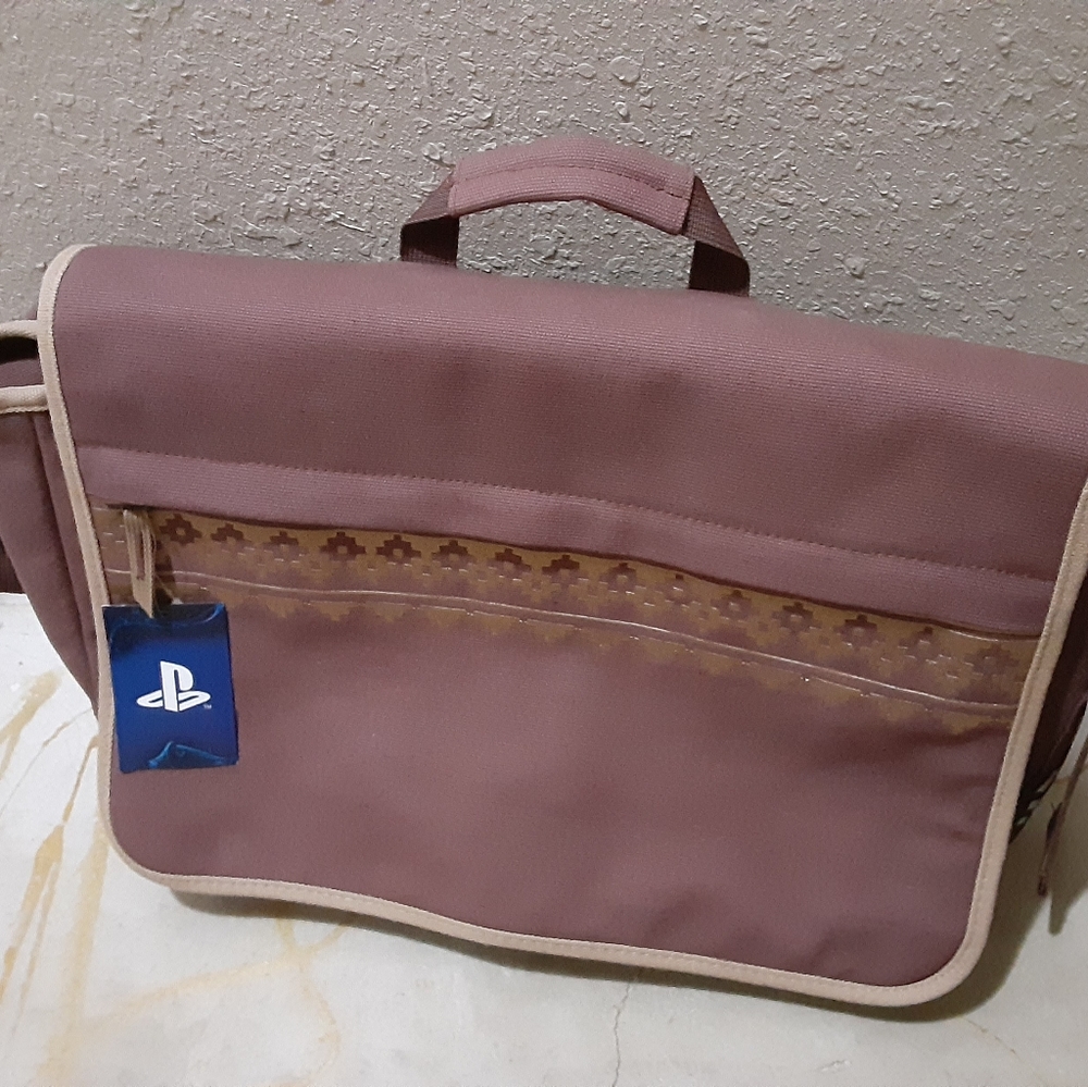NWT RARE PS4 Journey Messenger Bag